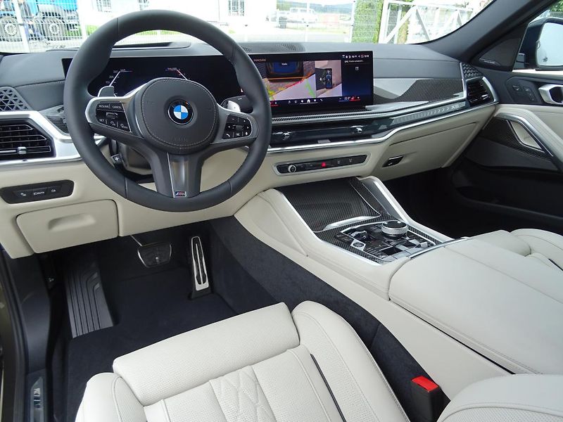 BMW X6 xDrive40d - fotka 4 z 7