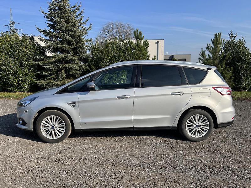 Ford S-MAX 2.0TDCi,140kw,AWD,4x4 - fotka 8 z 44