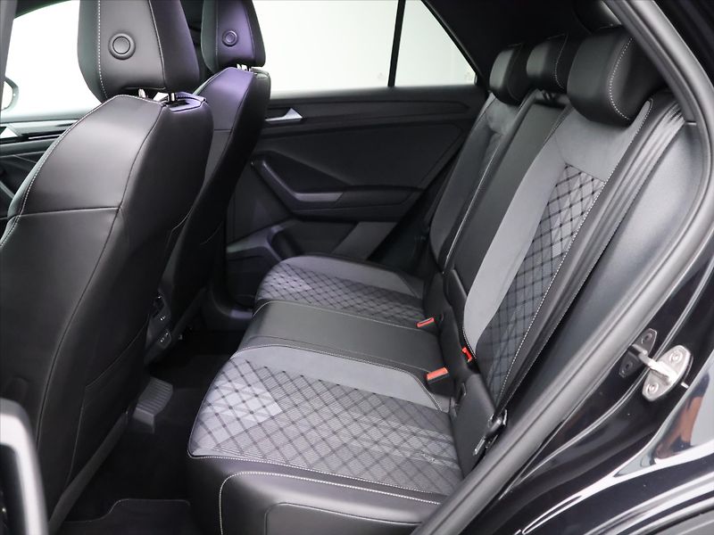 Volkswagen T-Roc 2,0 TSI 140kW R-Line 4M DPH - fotka 15 z 36
