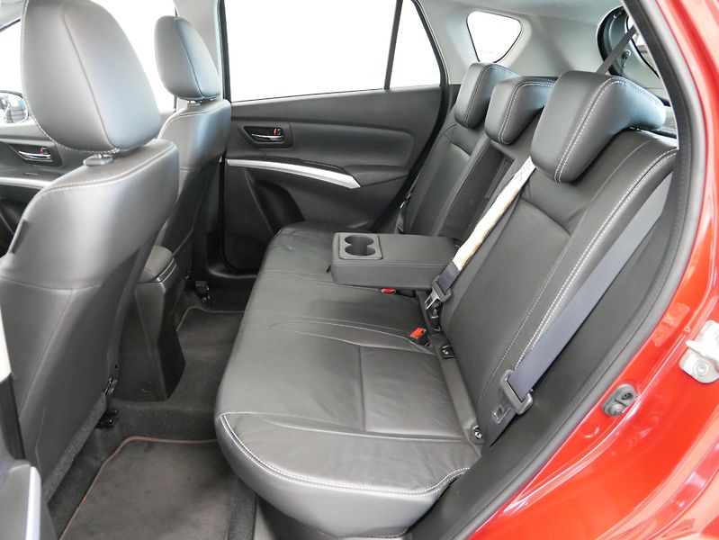 Suzuki SX4 - fotka 27 z 29