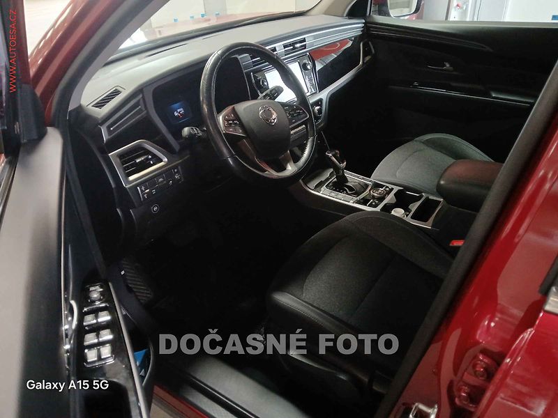 SsangYong Korando (2021) 1.5T-GDi 4x4, 2.maj,ČR, AT - fotka 3 z 3
