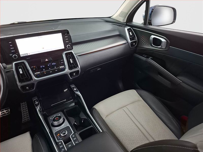 Kia Sorento (2023) Platinum 2.2 CRDi - fotka 8 z 27