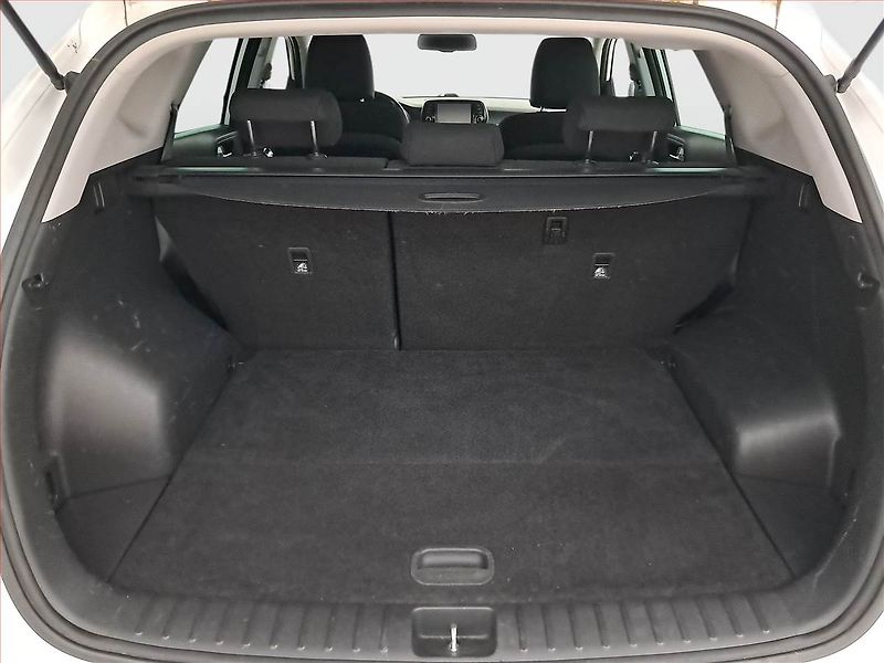 Hyundai Tucson (2020) 1.6 CRDi, 4X4, Tempomat - fotka 13 z 21