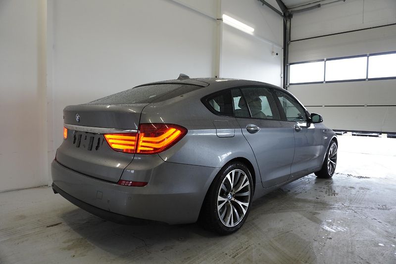 BMW Řada 5 530D 180kW GRANTURISMO XDRIVE - fotka 29 z 36