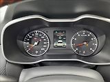 MG ZS 1,5 DVVT Essential - náhled 13