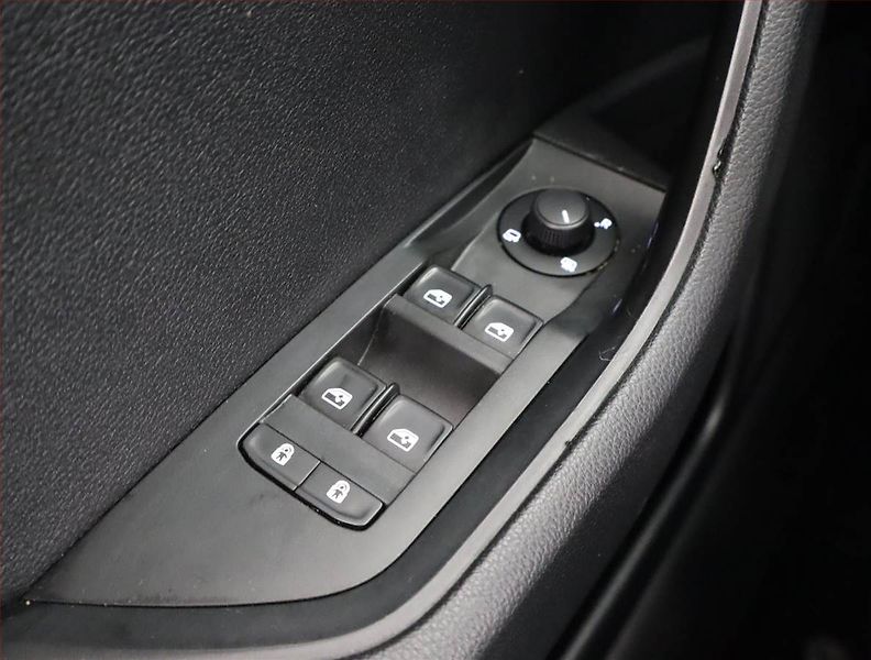 Škoda Superb (2018) Style 2.0 TDI, Serv.kniha - fotka 13 z 22