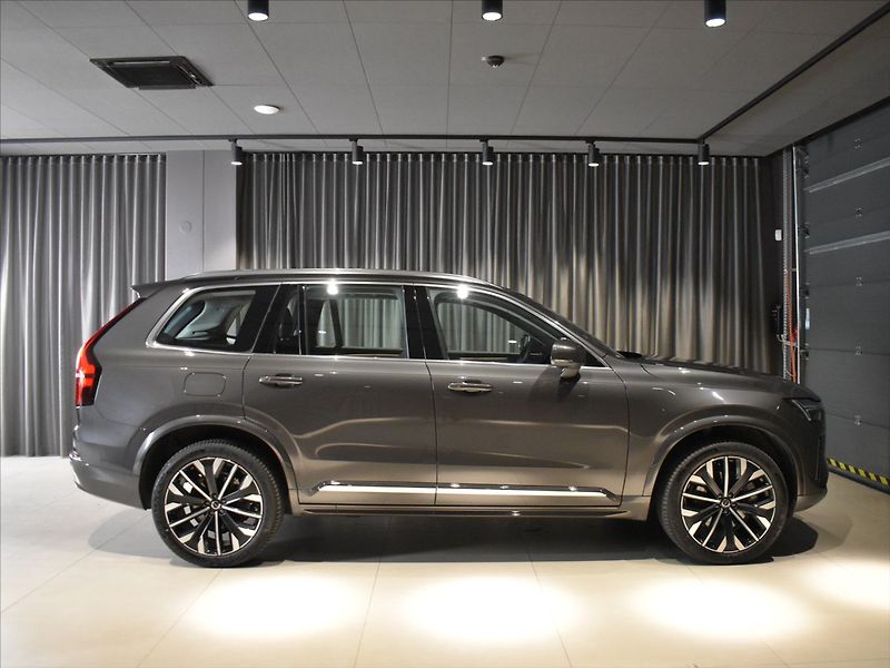 Volvo XC90 2,0 T8 AWD Plus BLIS,Bezklíč - fotka 3 z 27