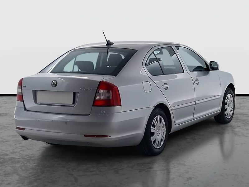 Škoda Octavia (2011) Ambiente 1.6 TDI, Serv.kniha - fotka 5 z 15