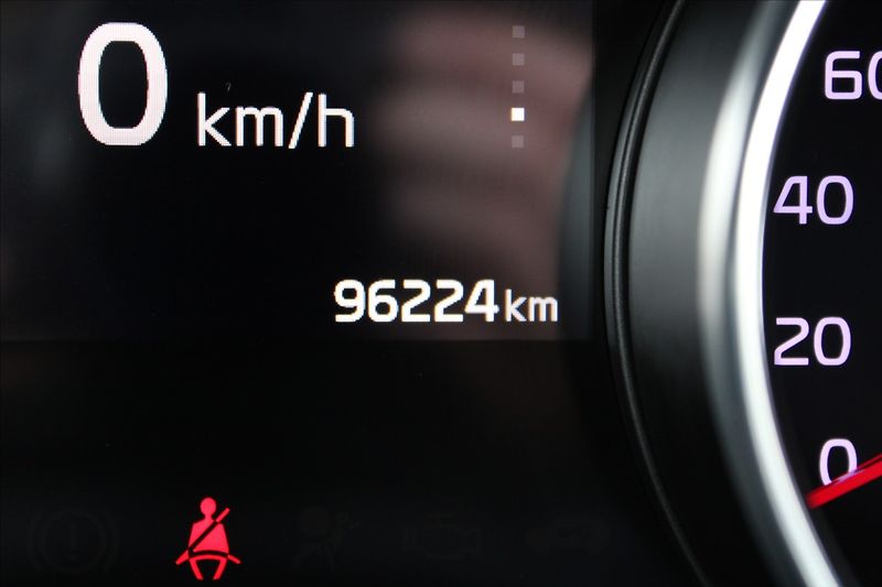 Kia XCeed 1,4 T-GDI  ČR,1MAJ,AUTOMAT,TOP - fotka 9 z 37