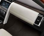 Land Rover Discovery.