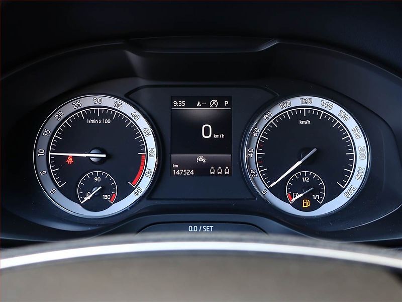Škoda Karoq (2021) 2.0 TDI, Automat, ČR,1.maj - fotka 9 z 21