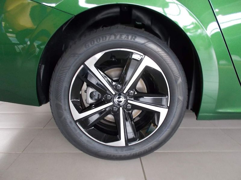 Opel Astra (2026) Nova Edition ST Hybrid 1.2 TUR - fotka 30 z 30