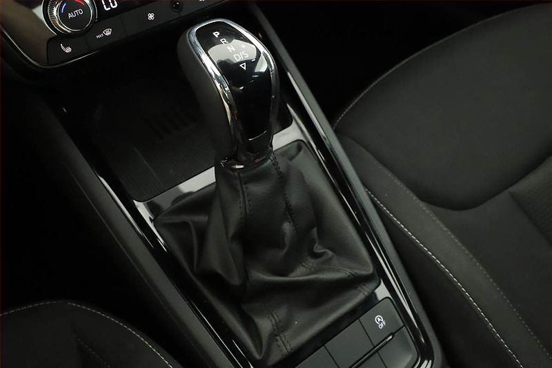 Škoda Kamiq (2024) 1.0 TSI, Drive, FullLed - fotka 10 z 21