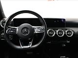 Mercedes-Benz CLA 2,0 220 7G-DCT AMG ZÁNOVNÍ - náhled 28