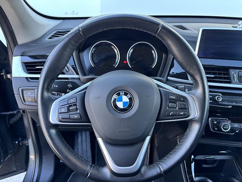 BMW X1 (2022) 2.0D 140kW, X-Drive Alu Kola!  - fotka 20 z 33
