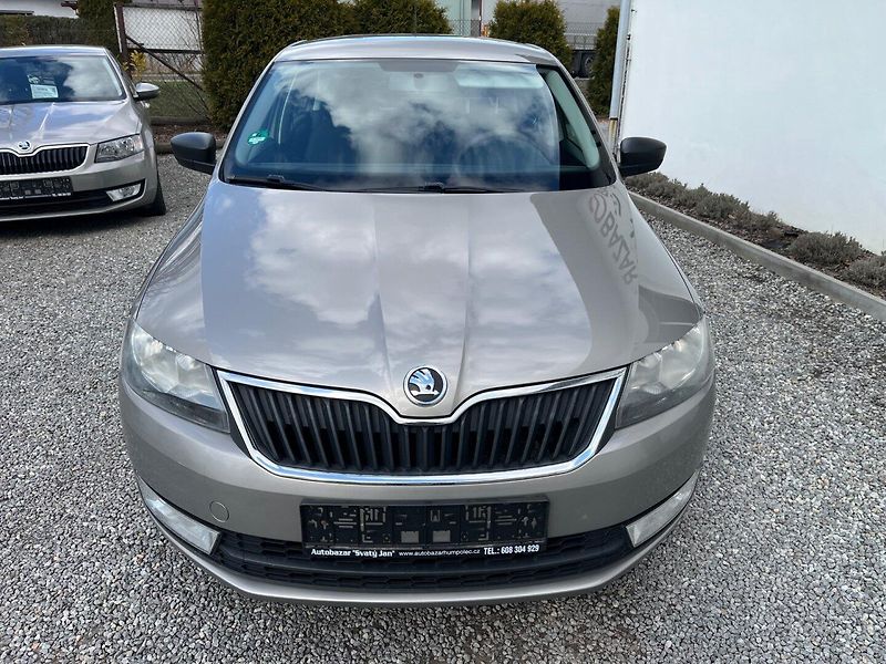 Škoda Rapid (2013) 1.2 TSi - fotka 6 z 16