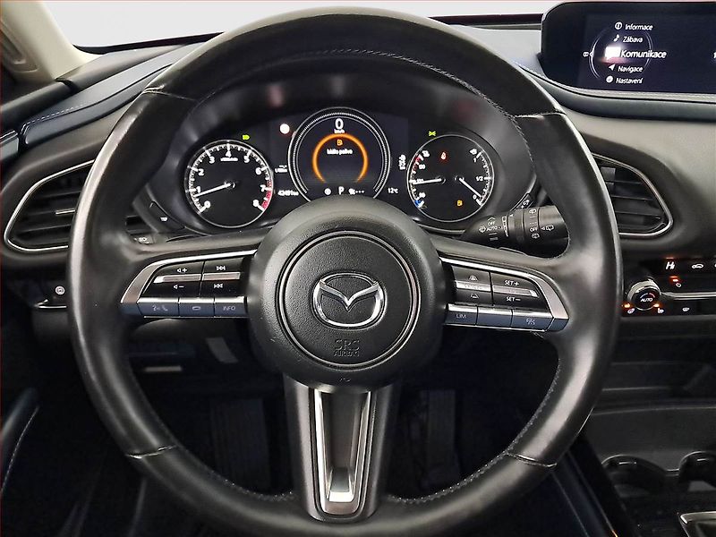 Mazda CX-30 (2019) Skyactiv-X 2.0 - fotka 17 z 20