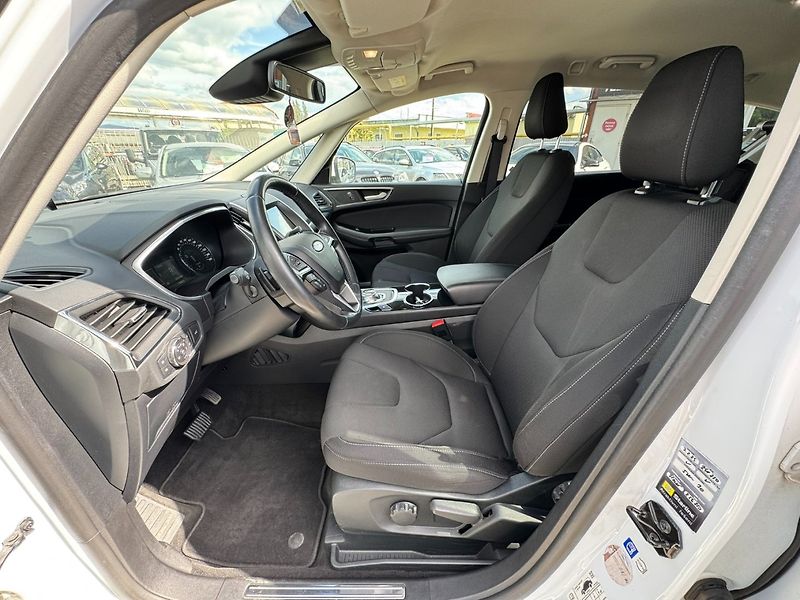 Ford S-MAX (2019) 4X4 2,0 TDCI 140KW TAŽNÉ DPH - fotka 13 z 41