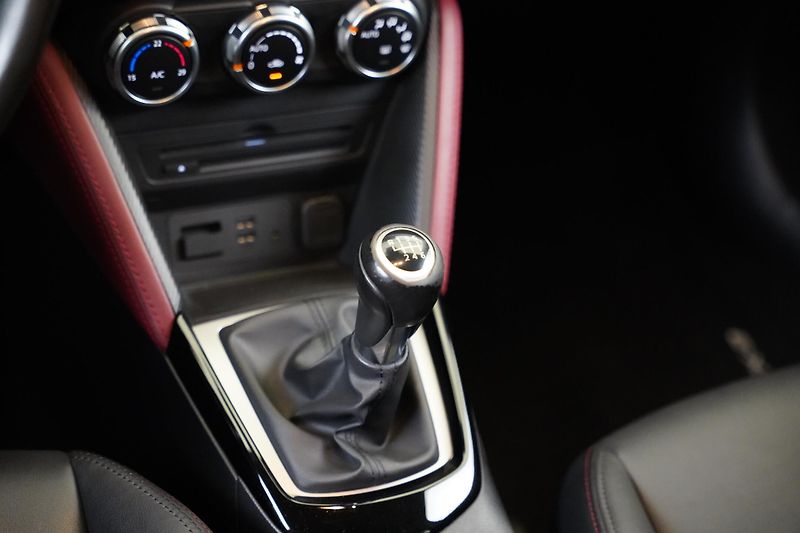 Mazda CX-3 - fotka 23 z 26