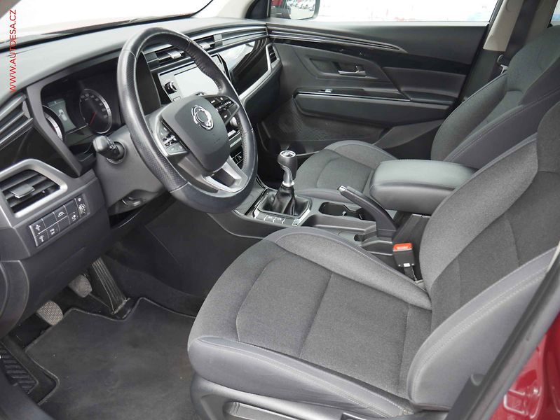 SsangYong Korando (2020) 1.5 T-GDi, 1.maj,ČR, AC - fotka 9 z 16