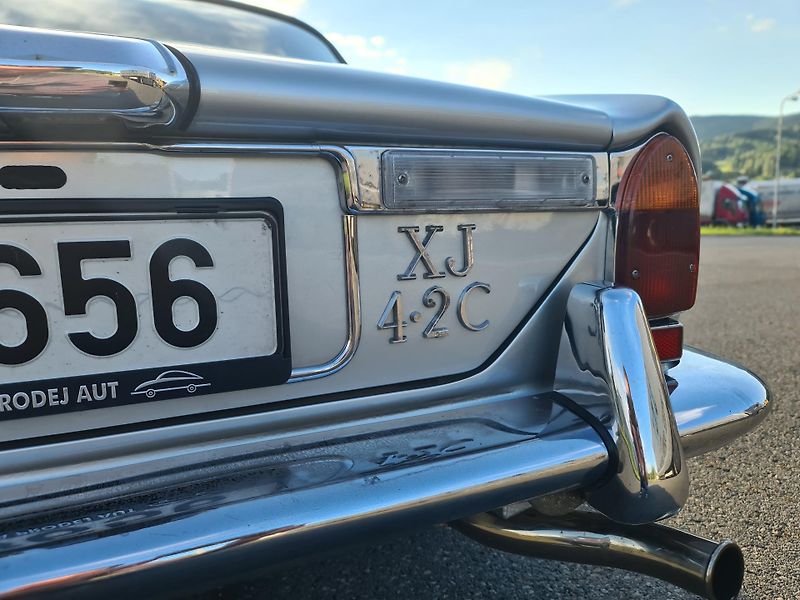 Jaguar XJ6 (1975)  4.2 C (Coupé) SERIE II AUTOMA - fotka 46 z 53