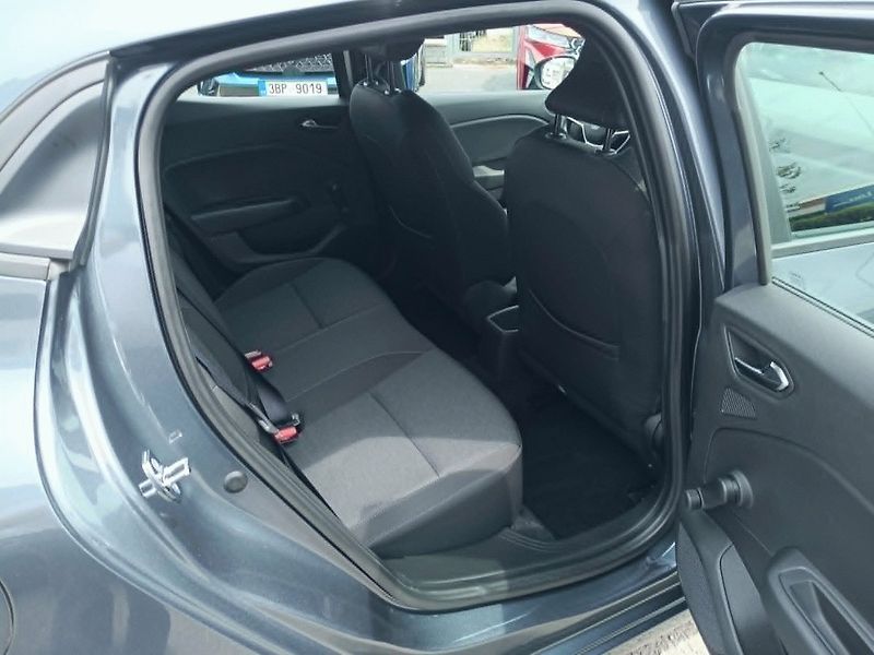 Renault Clio (2022) TCe 100 Zen - fotka 12 z 19