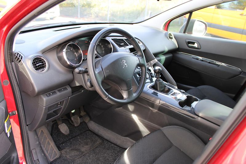Peugeot 3008 1,6 HDI po rozvodech - fotka 7 z 23