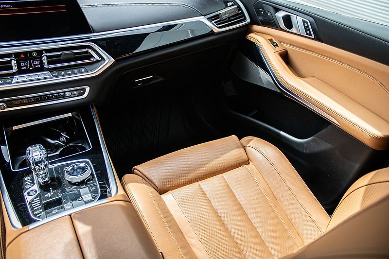 BMW X5 Individual - fotka 49 z 55