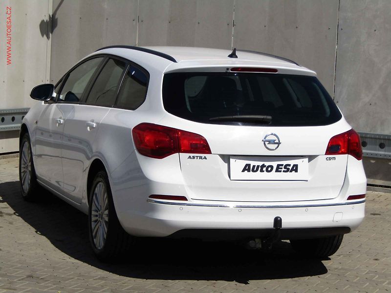 Opel Astra (2015) 1.6 CDTi, ČR, autoAC, temp - fotka 6 z 16