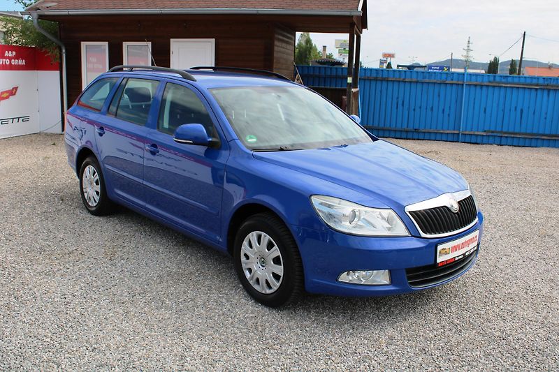 Škoda Octavia (2009) 1.6 MPI KLIMA EL.OKNA TEMPOMAT - fotka 1 z 20