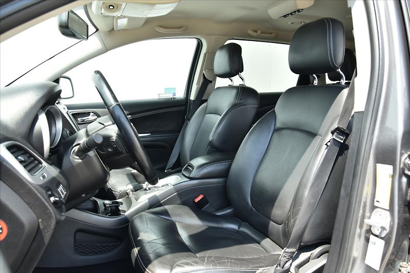 Fiat Freemont 2.0 MJT 125kW 4x4 7-MÍST ČR - fotka 10 z 31