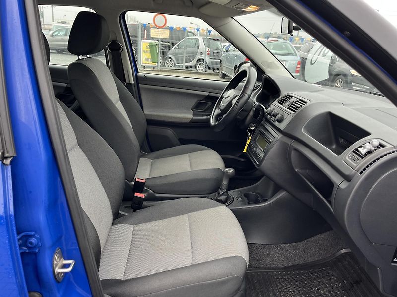 Škoda Fabia (2010) 1.4 TDi - fotka 12 z 13