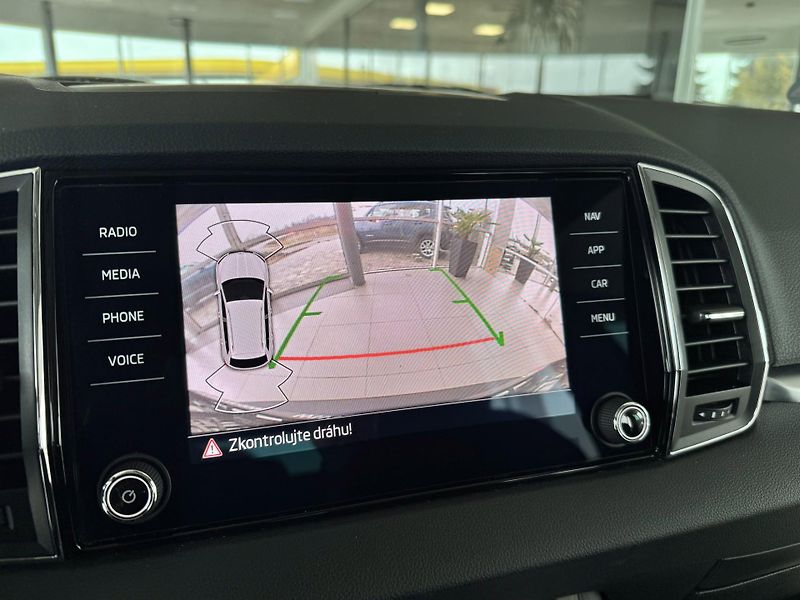 Škoda Karoq 2,0TDI 140kW*4x4*DSG*Drive125 - fotka 19 z 33