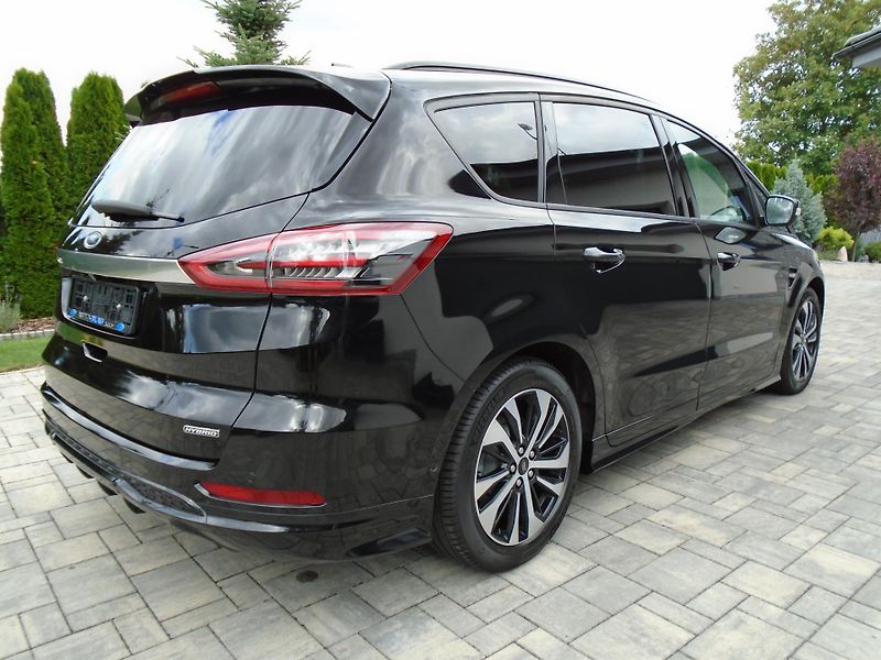 Ford S-MAX 2.5 Duratec FHEV ST-Line 140kW - fotka 4 z 46