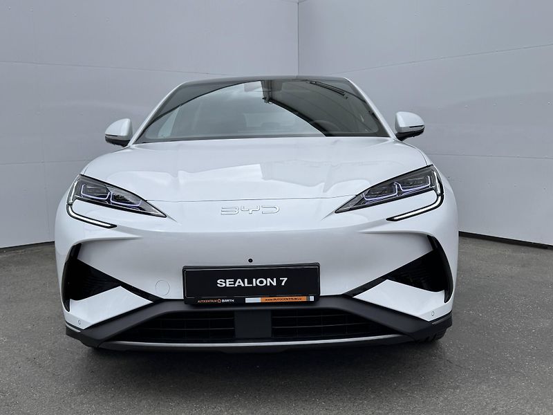 BYD Sealion 7 (2026) Design AWD 82 kWh - fotka 2 z 33