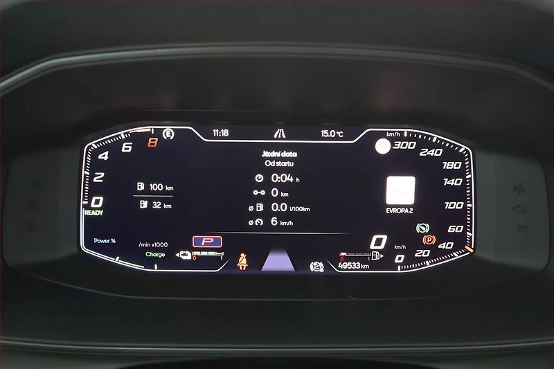 Cupra Formentor (2024) 1.4 e-Hybrid VZ - fotka 8 z 20