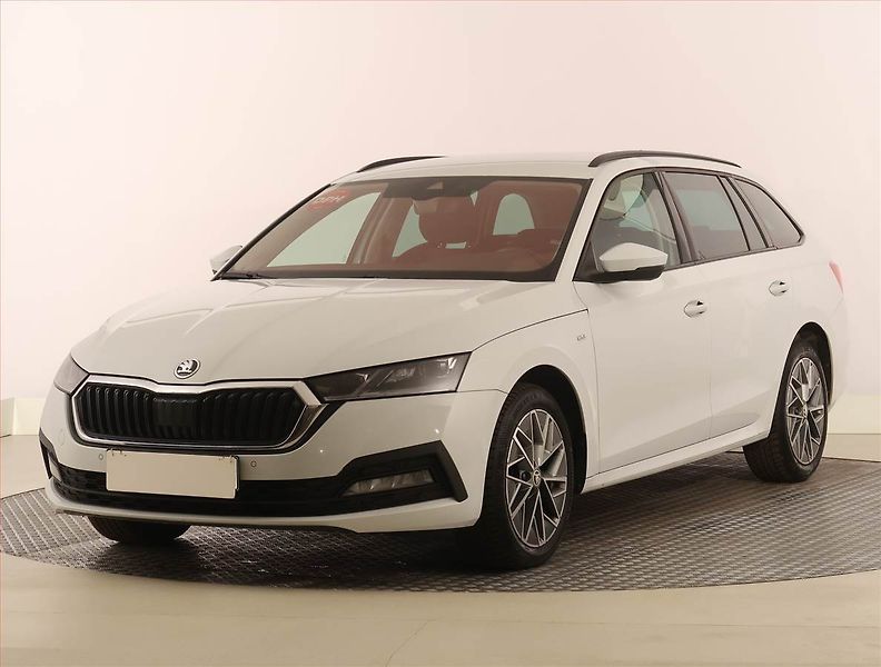Škoda Octavia (2023) Ambition 2.0 TDI, Automat - fotka 2 z 30