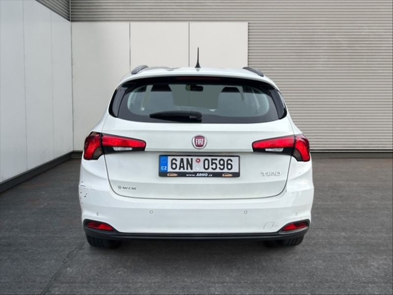 Fiat Tipo 1,4 i ČR,1.majitel, DPH - fotka 5 z 11