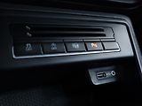 Volkswagen Tiguan 2,0   TDi Sport Pano Kamera Dy - náhled 22