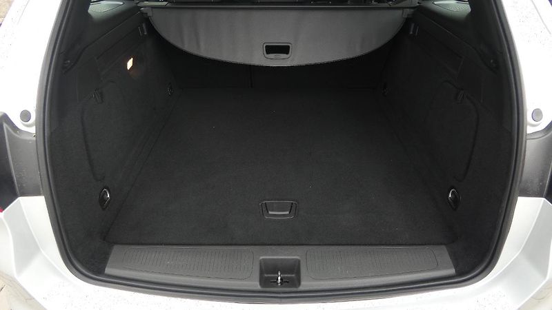 Opel Astra 1.5 CDTi 90kW Elegance ST S/S - fotka 20 z 22