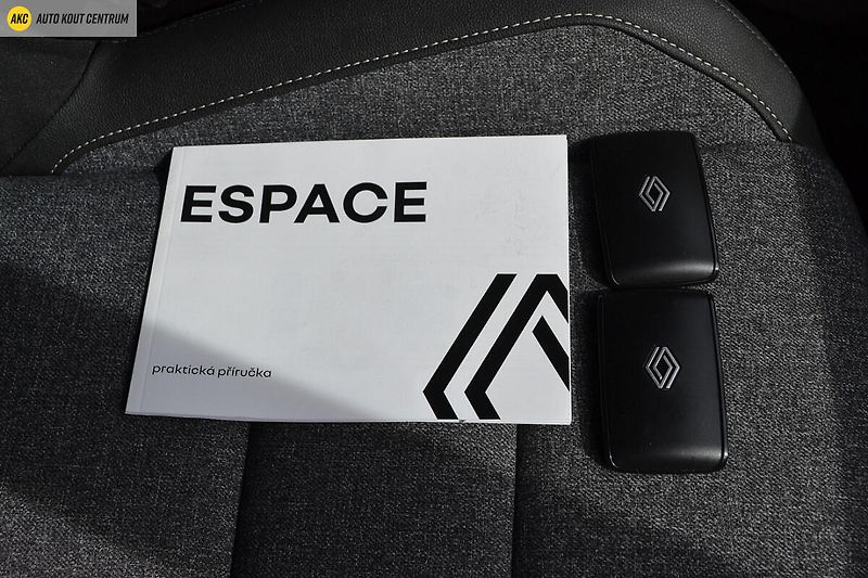 Renault Espace techno full hybrid E-Tech 200 - fotka 62 z 64