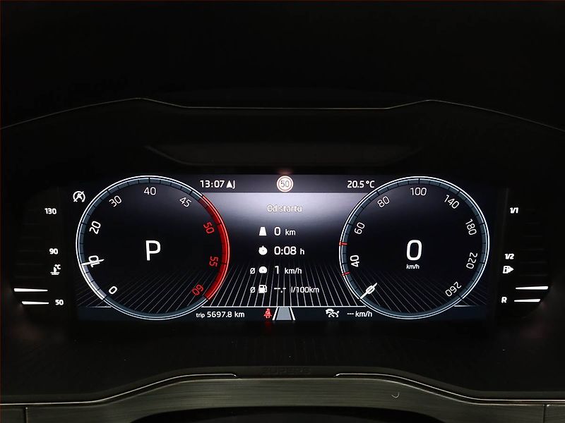 Škoda Superb (2022) Ambition 2.0 TDI, Automat - fotka 9 z 16