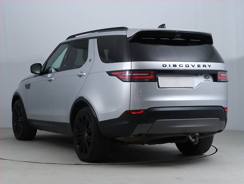 Land Rover Discovery (2018) 3.0 Td6 - fotka 4 z 26