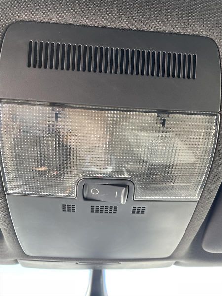 Audi A3 2,0 TDi 103kW*S-line*servis - fotka 24 z 47