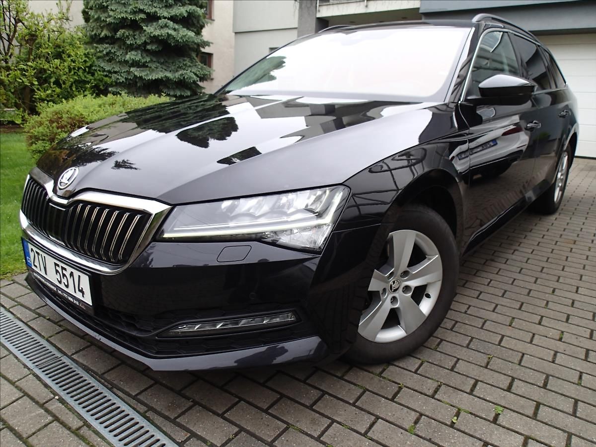 Škoda Superb 2,0 TDi, DSG, 4x4 , Tažné