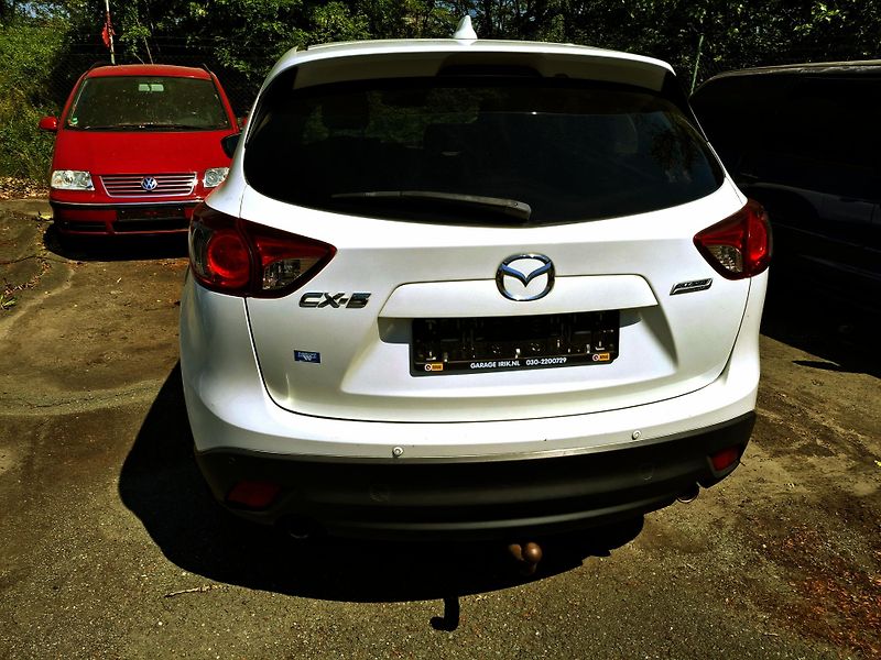 Mazda CX-5 2.0 121KW  Rezervace - fotka 11 z 36