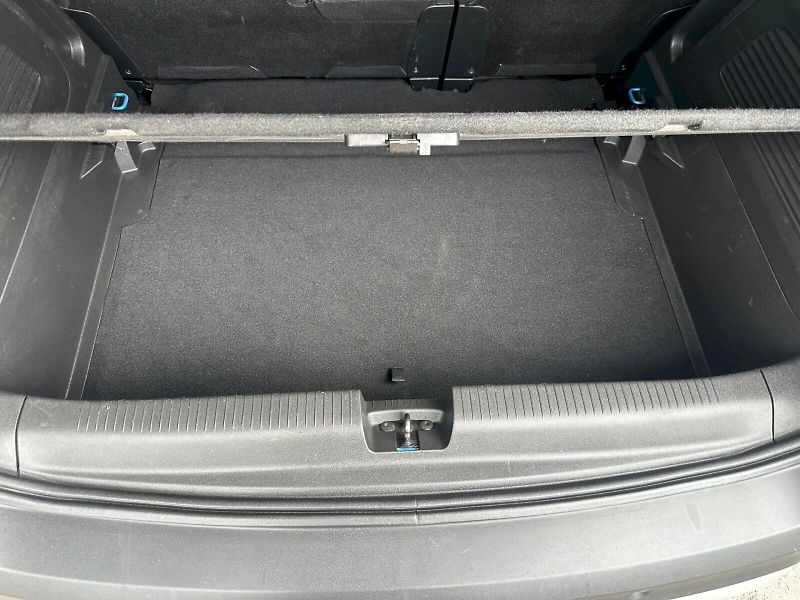 Opel Crossland X (2019) 1,2 / 81 KW / automat - fotka 11 z 30