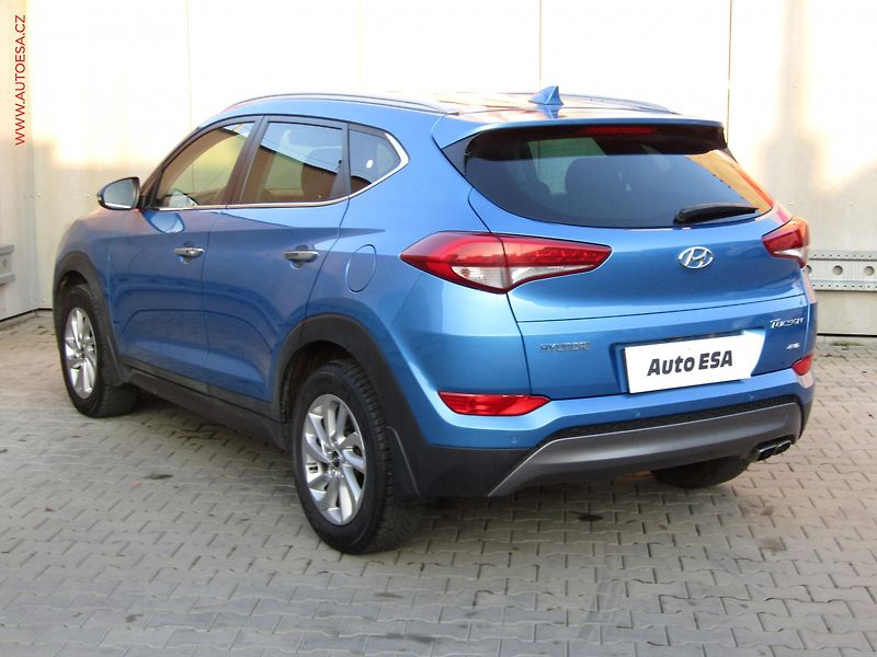 Hyundai Tucson (2015) 2.0 CRDi 4x4, ČR, Navi, xenon - fotka 6 z 21
