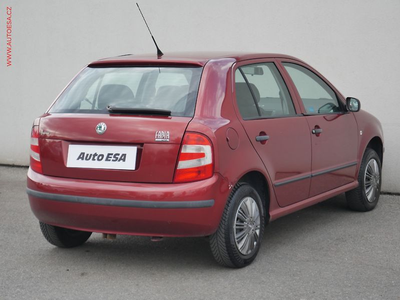 Škoda Fabia (2006) 1.2i, ČR - fotka 4 z 12