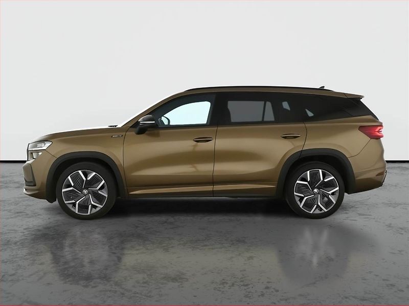 Škoda Kodiaq (2024) 2.0 TDI, Sportline, Navigace - fotka 3 z 20